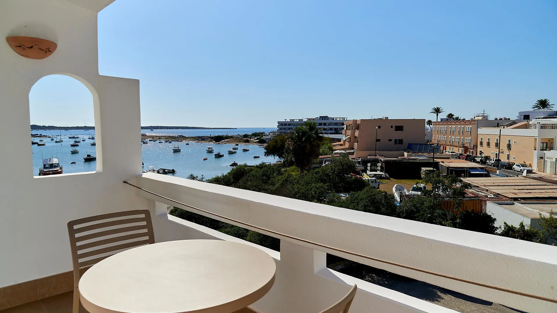 Sabina Playa Hotel La Savina   La Savina (Formentera)