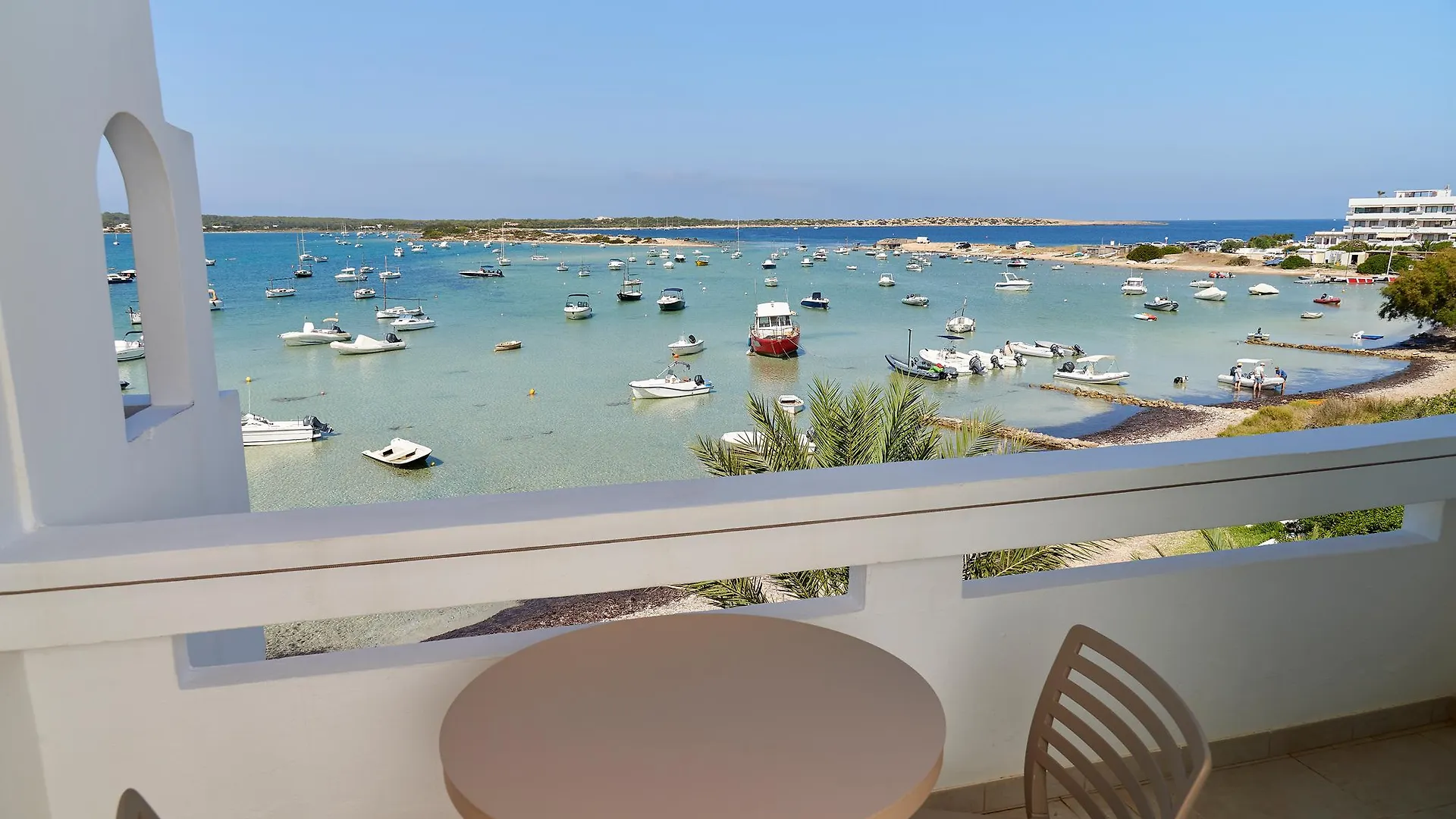 Sabina Playa Hotel La Savina  2*, La Savina (Formentera)