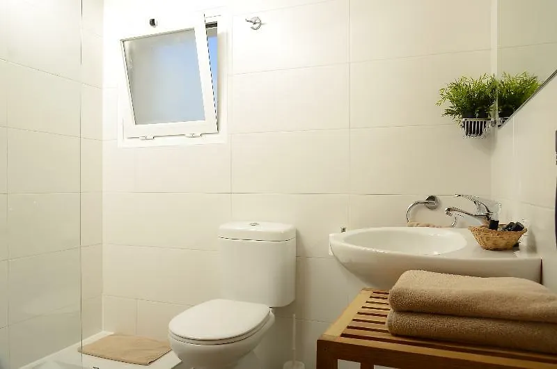 Sabina Playa Otel La Savina  2*, La Savina (Formentera) İspanya